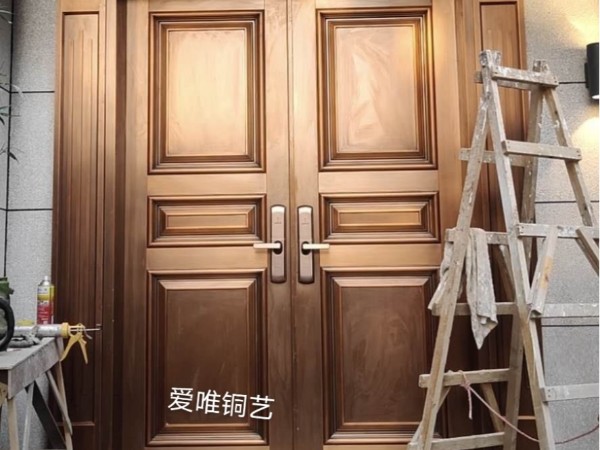廣東銅門廠家愛唯銅藝——廣州金沙洲別墅銅門簡(jiǎn)約款