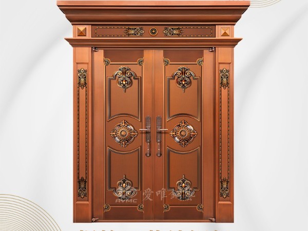 根據(jù)業(yè)主房屋的裝修風(fēng)格選擇別墅銅門款式