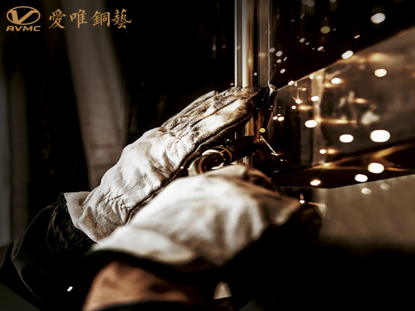 銅門專業制作廠家為您提供最專業銅門的安裝方法