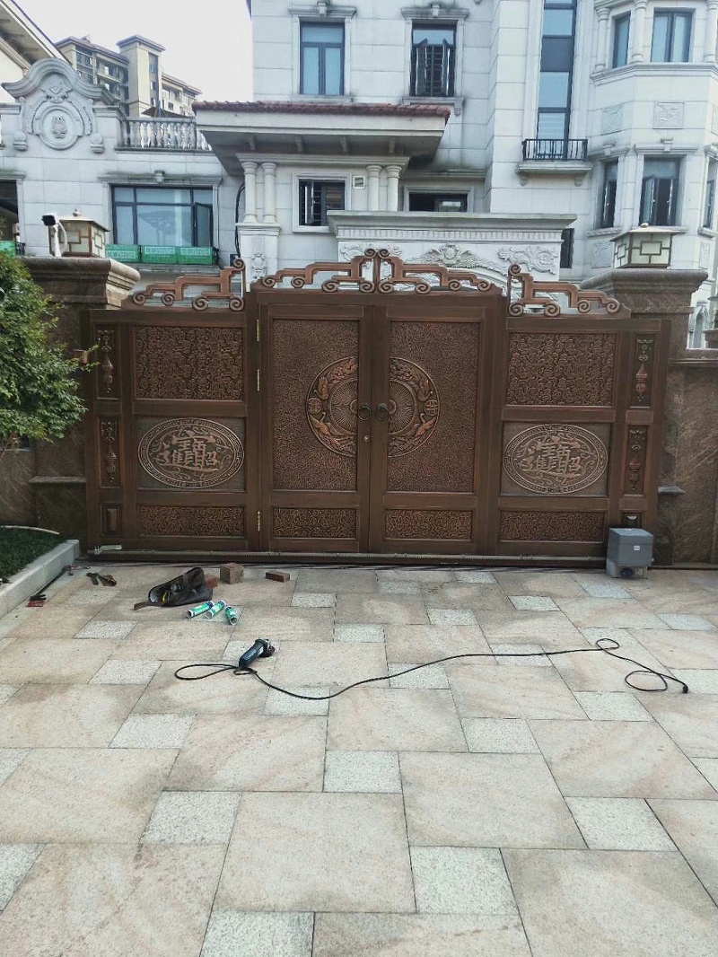 愛(ài)唯銅門 愛(ài)唯銅門