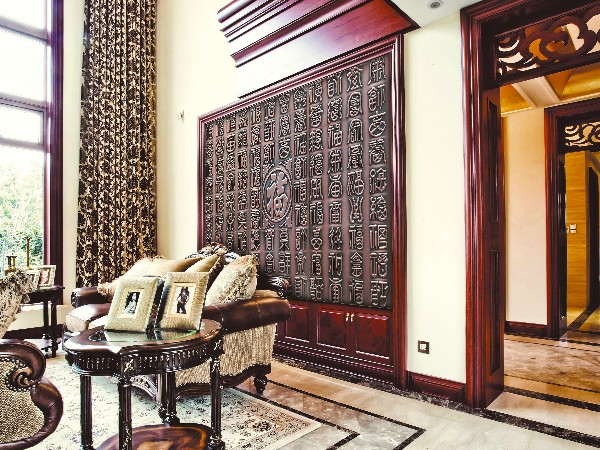 銅門批發(fā)多少錢一平靠譜？2020年銅門批發(fā)價格