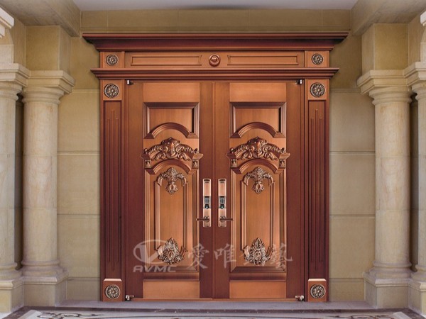 廣東銅門廠家維護別墅銅門的方法