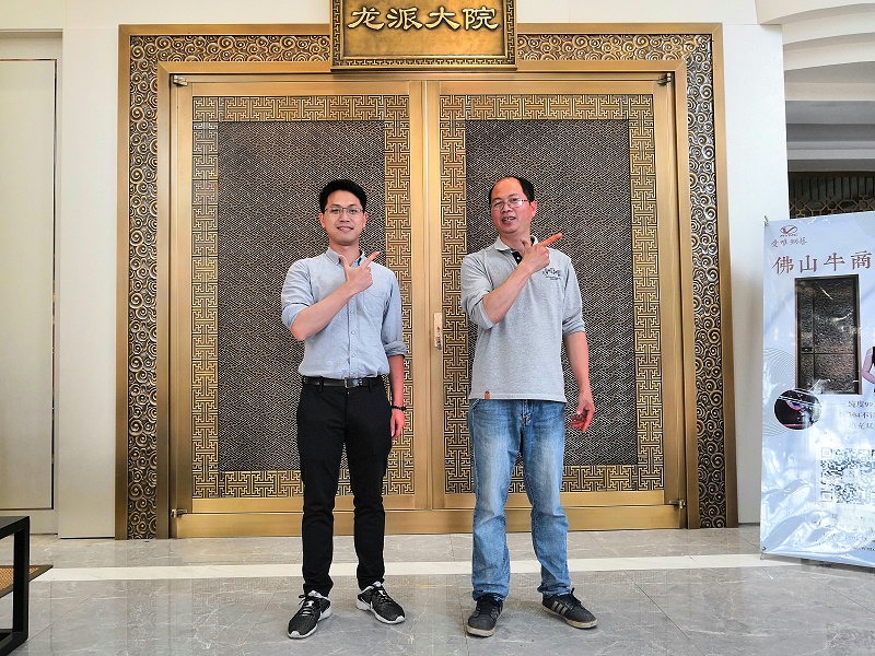 愛唯銅門對(duì)開門-龍派大院